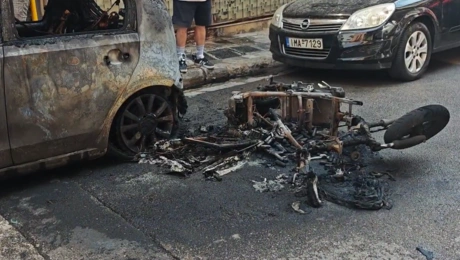 Τα απανθρακωμένα οχήματα στην Κυψέλη