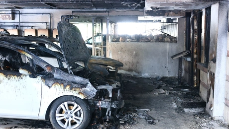 Επίθεση με γκαζάκια σε οχήματα πολιτευτών της ΝΔ στη Θεσσαλονίκη