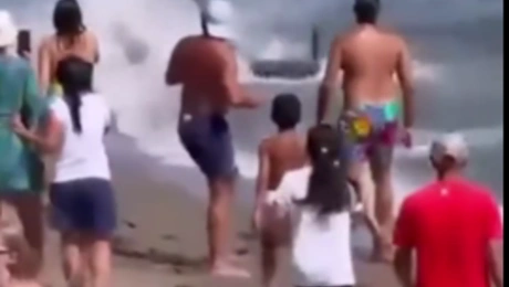 Το μεγάλο ψάρι που βρέθηκε στη Μαρμπέγια της Ισπανίας
