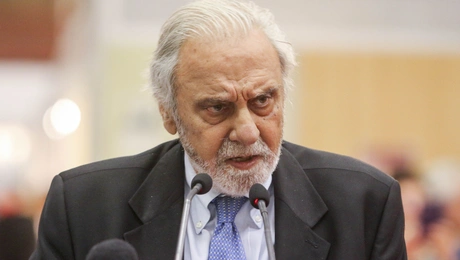 Κωνσταντίνος Τσουκαλάς