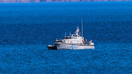 Σκάφος του Λιμενικού Σώματος