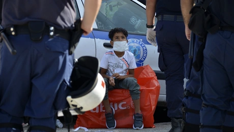 Παιδάκι πρόσφυγας στη Μόρια