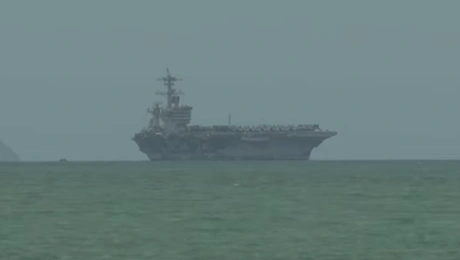 Το αεροπλανοφόρο USS Abraham Lincoln