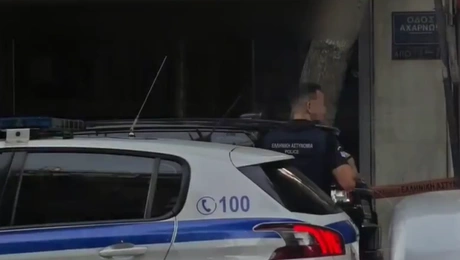 Επίθεση με χειροβομβίδα σε καταστήματα στο κέντρο της Αθήνας