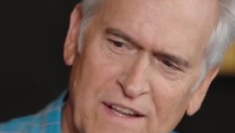  Bruce Campbell 