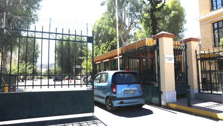 Στην Ευελπίδων κόρη και εγγονός της ηλικιωμένης, η σορός της οποίας βρέθηκε στο σπίτι τους