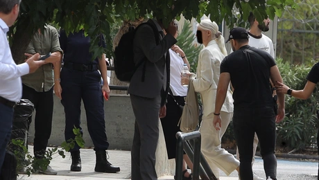 θανατος μαζωνακη