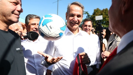 μητσοτακης