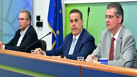 Παπασταύρου