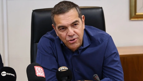 Ο Αλέξης Τσίπρας με την Ομοσπονδία Υπαλλήλων πρώην ΟΑΕΔ