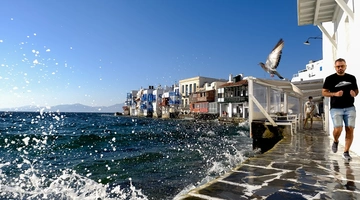 mikonos