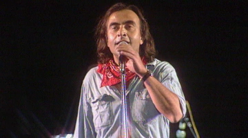 Αύγουστος - Νίκος Παπάζογλου