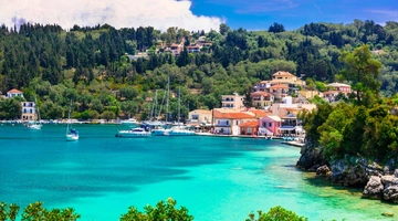 paxoi-shutterstock