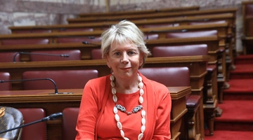 Έλενα Ακρίτα