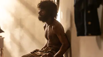 Ο Πάνος Βλάχος στη σειρά «17 Κλωστές»