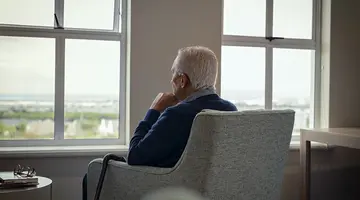 Ηλικιωμένος με Αλτσχάιμερ