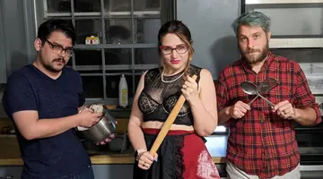 Το τρίο των Τζένιφερ, Τάι και Ντάνιελ