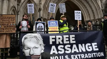 Διαδήλωση για την απελευθέρωση του Τζούλιαν Ασάνζ