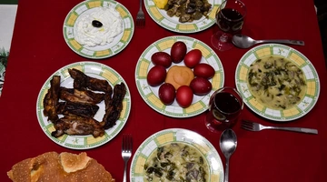 Πασχαλινό τραπέζι