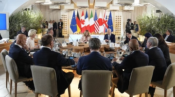 g7