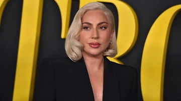 Η Lady Gaga στην προβολή της ταινίας «Maestro» στο Λος Άντζελες