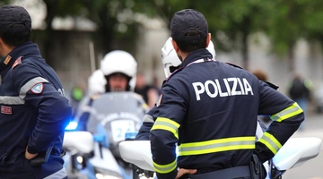 αστυνομια ιταλια