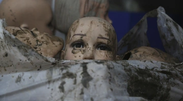 σπασμενα μανεκεν