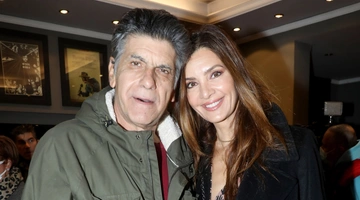 Γιάννης Μπέζος - Κατερίνα Λέχου