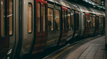 Η γραμμή του Μετρό που χάνονται τα περισσότερα ερωτικά παιχνίδια κάθε χρόνο