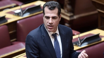 Θάνος Πλεύρης