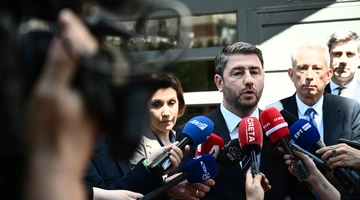 Ο Νίκος Ανδρουλάκης στην ΑΔΑΕ για τις υποκλοπές