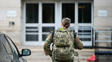 Μέλος της Εθνοφρουράς στην Ουάσινγκτον