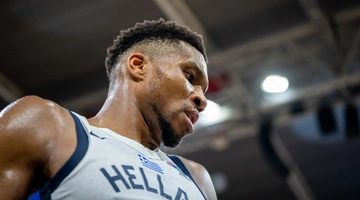 γιάννης αντετοκούνμπο