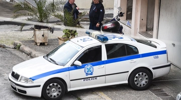 Περιπολικό στο Παγκράτι