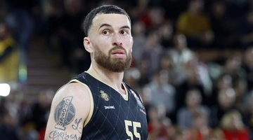 Ο Μάικ Τζέιμς