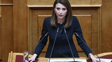 Η Νίνα Κασιμάτη