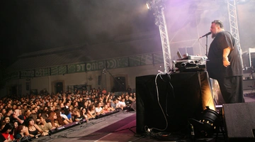 Ποιος ήταν ο «αδιάφορος ο Γιάννης» των Active Member