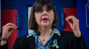 Η Λάουρα Κοβέσι