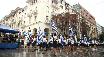 Μαθητική παρέλαση 28ης Οκτωβρίου στη Θεσσαλονίκη