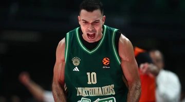 Κώστας Σλούκας