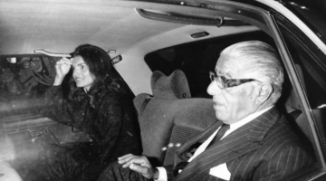 Ο Αριστοτέλης Ωνάσης με την Τζάκι Κένεντι