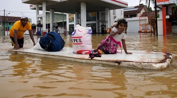 Πλημμύρες στη Σρι Λάνκα ασια