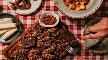 μαύρος γάτος γενική 