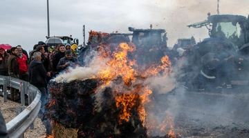 αγροτεσ μπλοκα