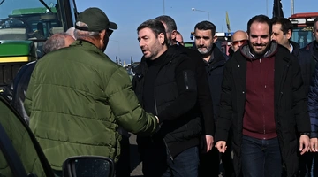 Ο Νίκος Ανδρουλάκης στα μπλόκα