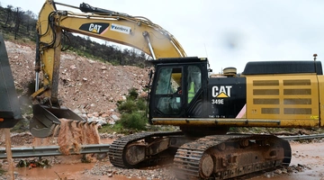 Εργασίες αποκατάστασης μετά τον Byron