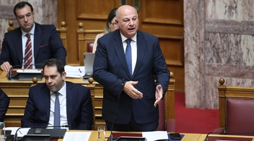 Κώστας Τσιάρας