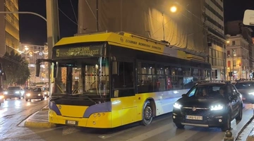 Τρόλεϊ ακινητοποιήθηκε στο κέντρο της Αθήνας