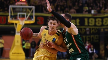 Άρης - Τσεντεβίτα