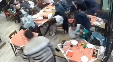 Διαλύθηκε τζαμαρία μαγαζιού